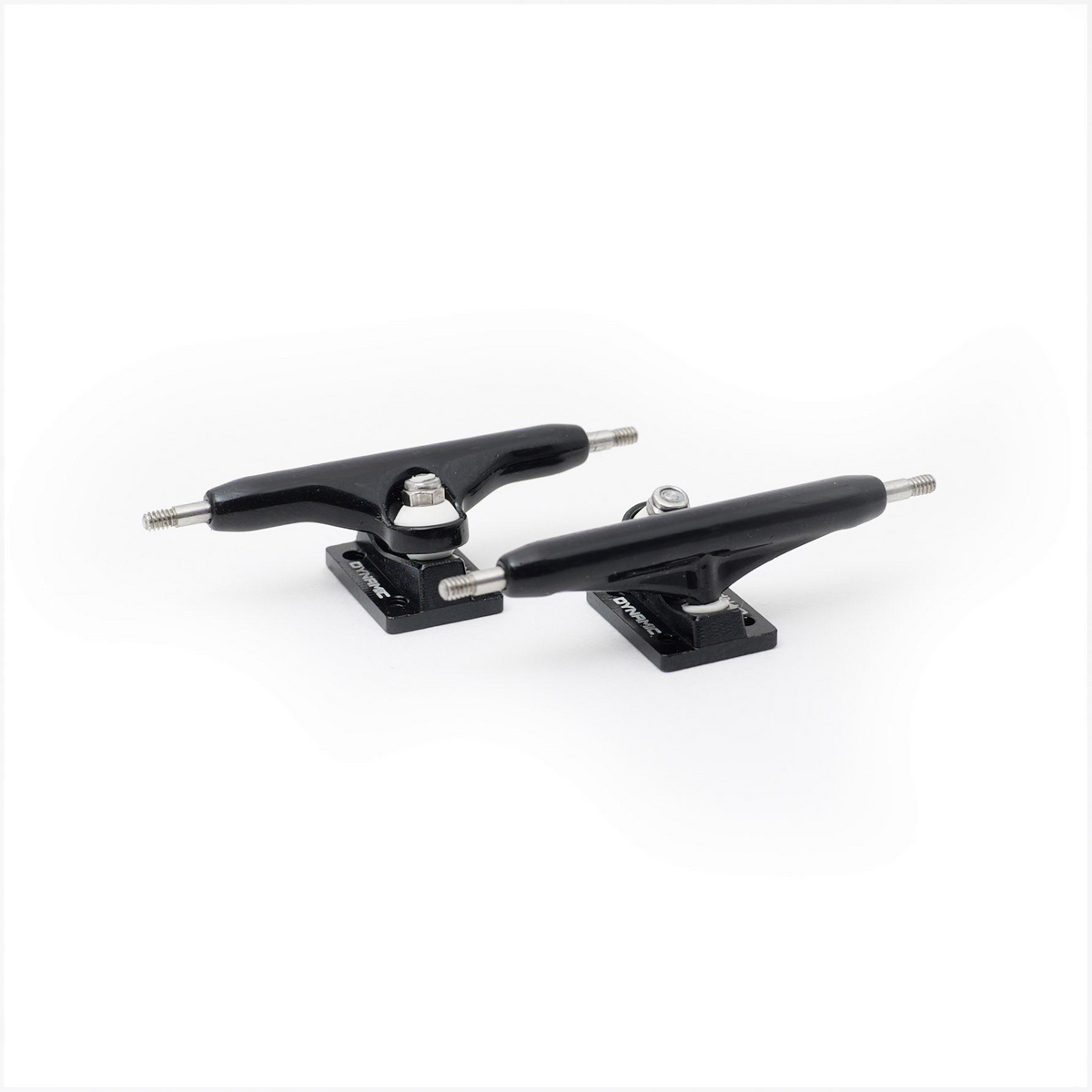 Dynamic Fingerboard Special Edition V2 Trucks - 36mm