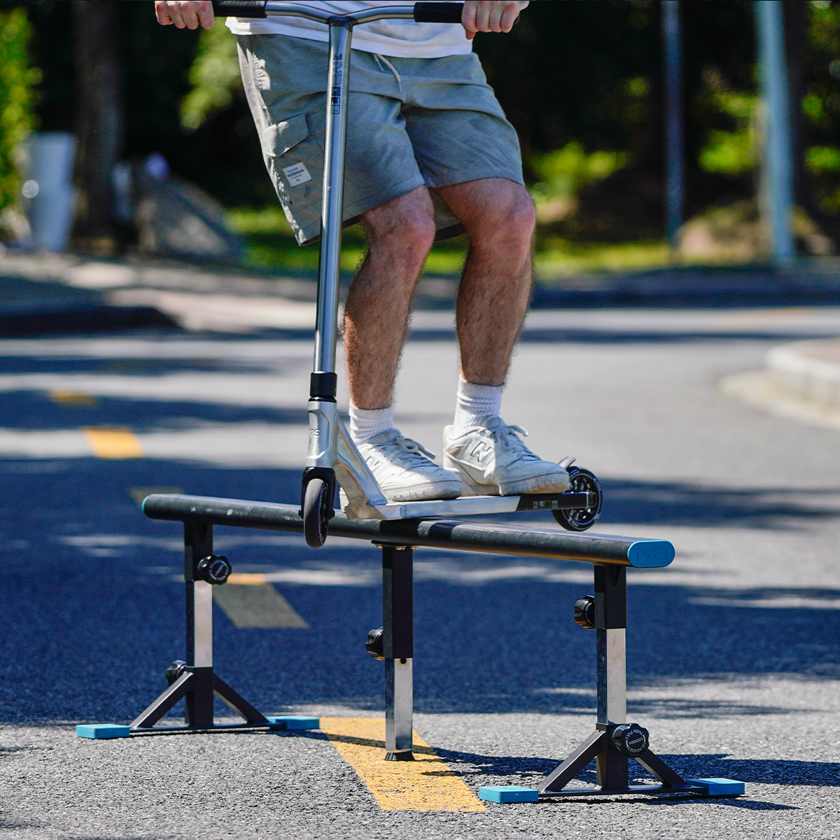 Invert Supreme Portable Grind Rail