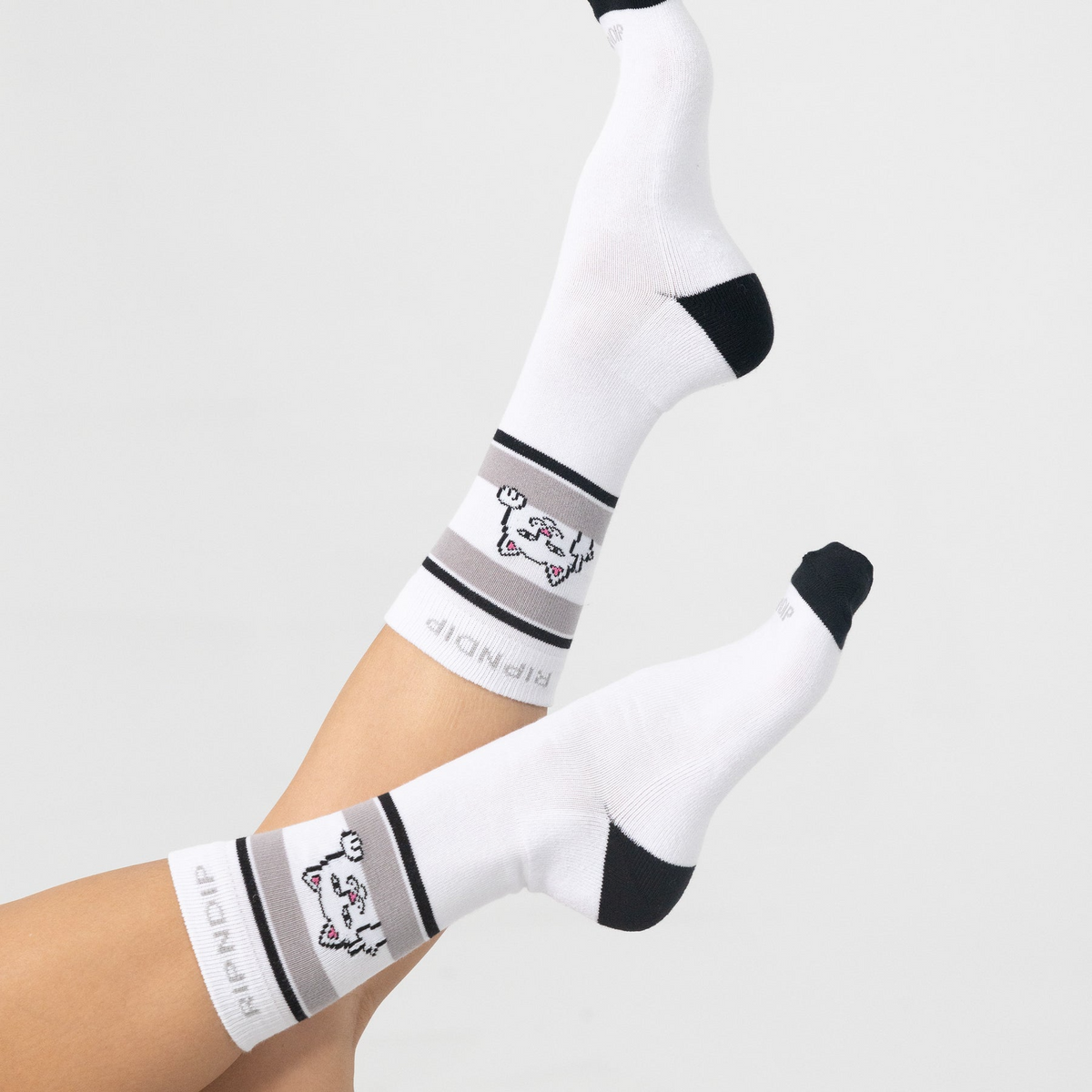 Color:White