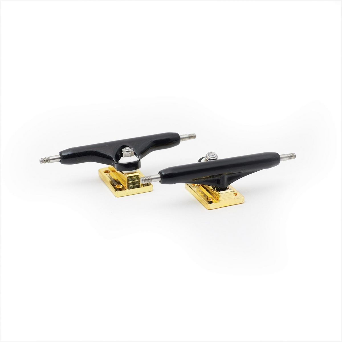 Dynamic Fingerboard Special Edition V2 Trucks - 36mm