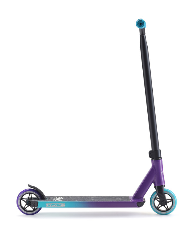 Color:Purple and Teal