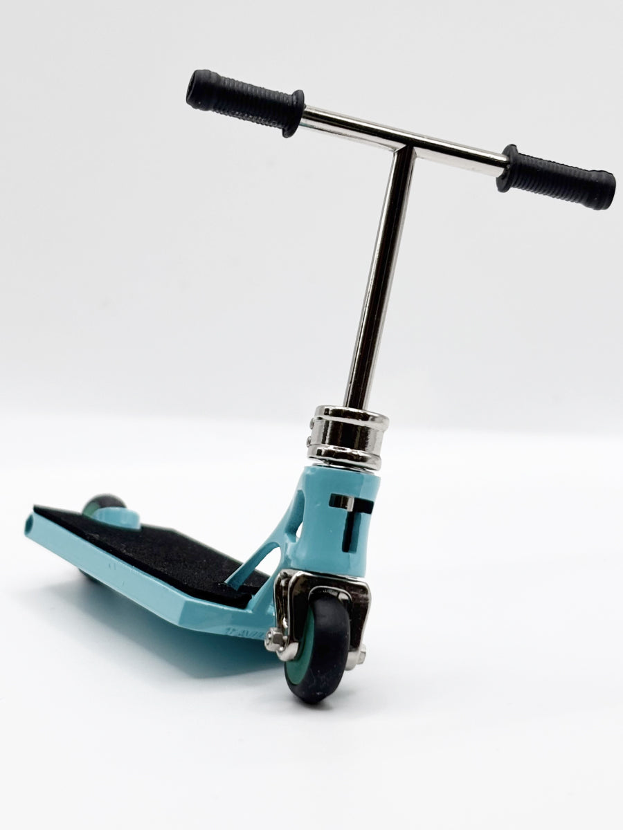 Tail Whip PRO V2 Street Finger Scooter